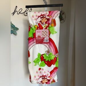 NEW Strawberry Shortcake Throw Blanket 50"x60" Rainbow
